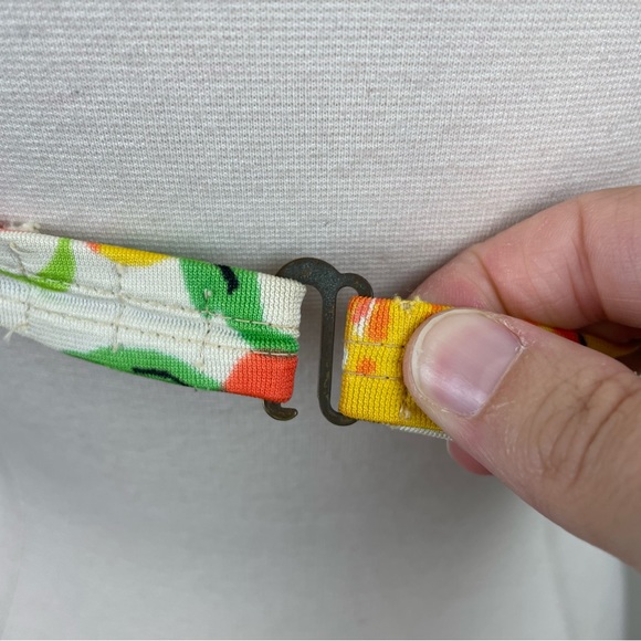 Vintage Lily Of France Swim Top Floral White Green Yellow Made In USA 36B - Picture 10 of 10